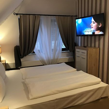 Gastehaus Reiser Hotel Майнц Екстериор снимка